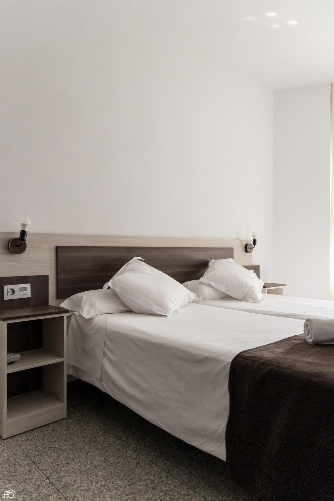 Meson Hostal La Cabana Медельин Экстерьер фото