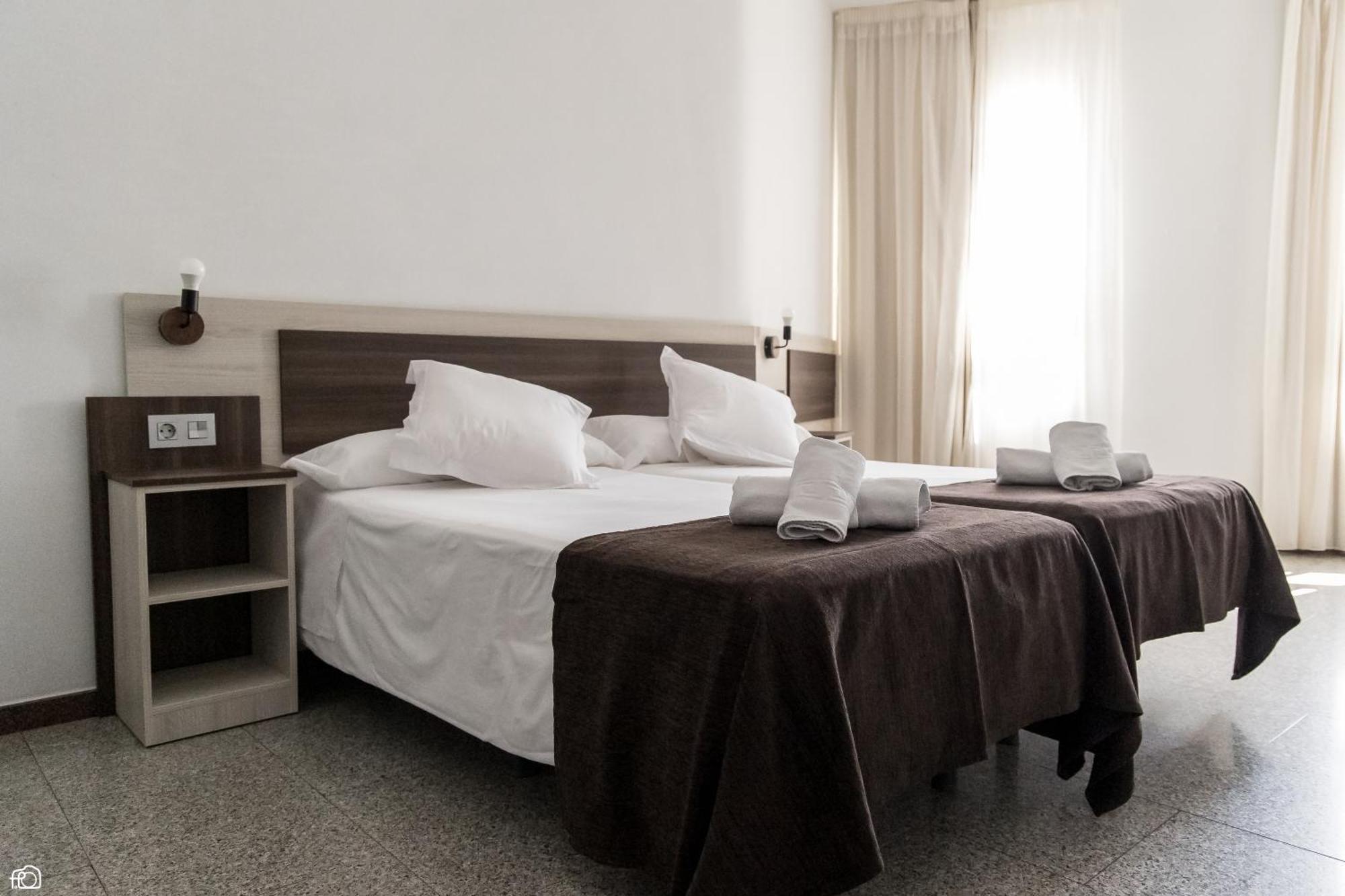 Meson Hostal La Cabana Медельин Экстерьер фото