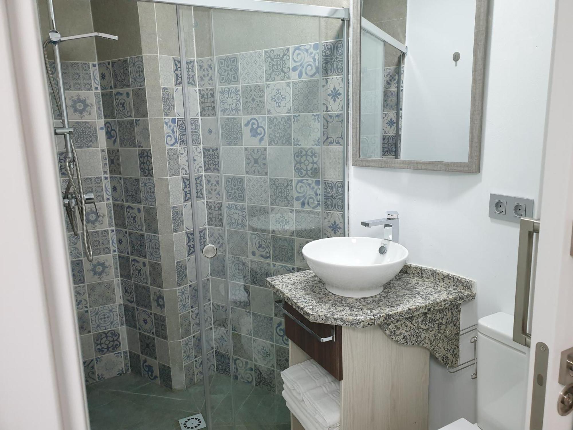 Meson Hostal La Cabana Медельин Экстерьер фото